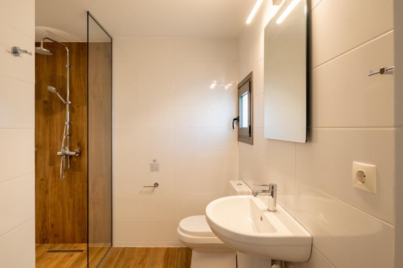 Esperos And Apartments, #1 And #5 Appartement